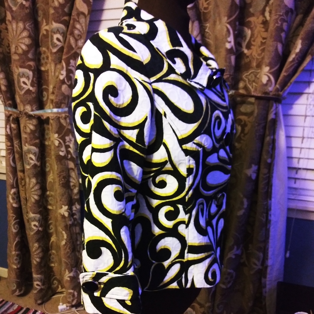 Lady Jacket - Picture 3 of 5